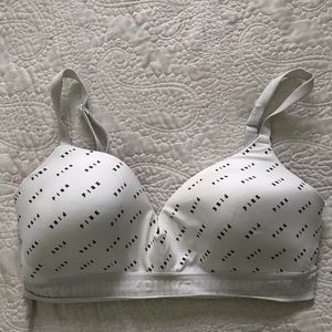 cute and comfy VS Pink bra!